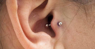 Piercing en la oreja: Tragus