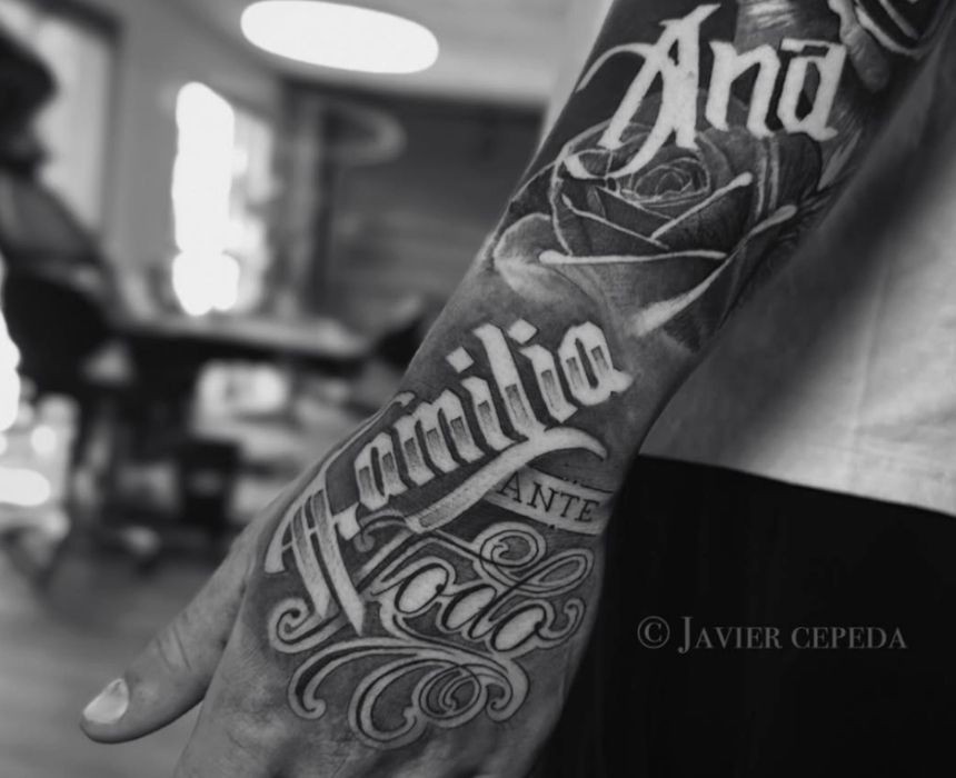 tatuajes lettering en Lugo