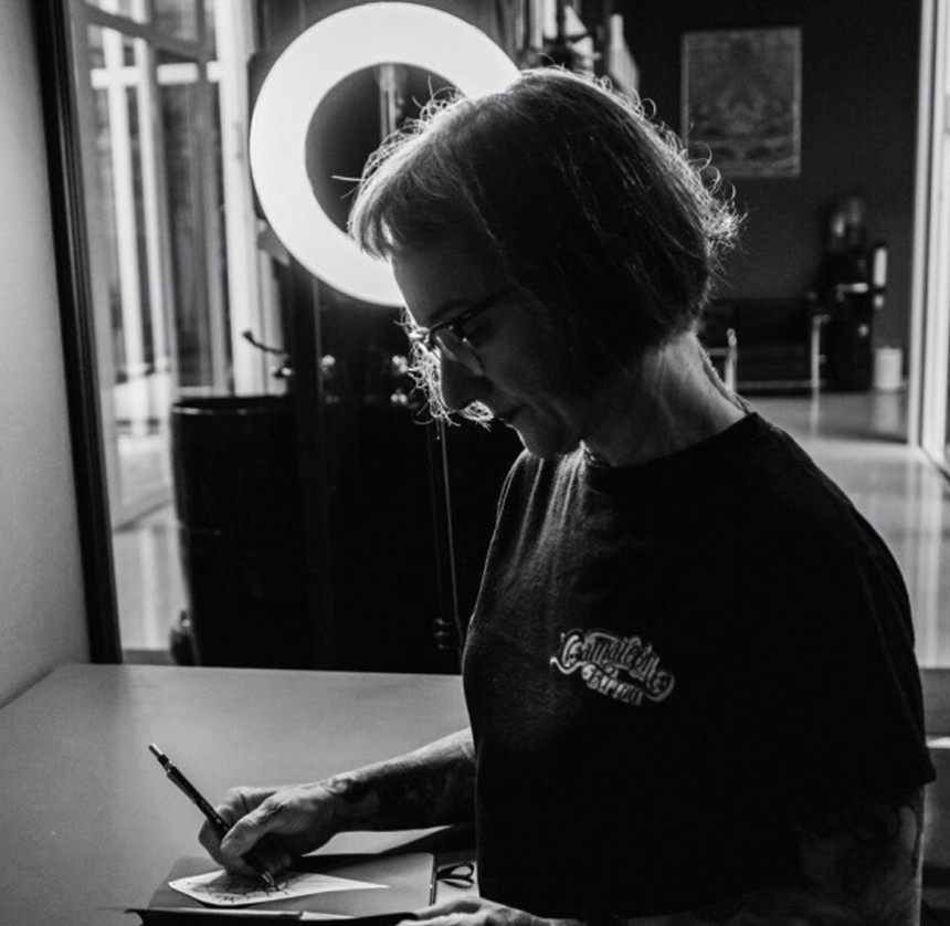 Raquel Lastra, tatuadora en Lugo — Camaleon Tattoo